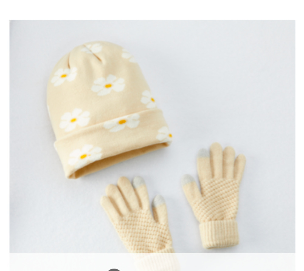 NEW Daisy Fuentes Cozy Beige Knit Hat & Touchscreen Glove Set - OS